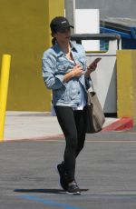 JENNA DEWAN Leaves a Gym in Los Angeles 08/22/2017