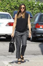 JENNIFER GARNER Arrives at Sunday Church Services in Pacific Palisades 08/13/2017
