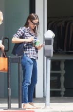 JENNIFER GARNER Out and About in Brentwood 08/21/2017