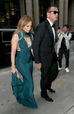 JENNIFER LOPEZ and Alex Rodriguez Heading to a Friend