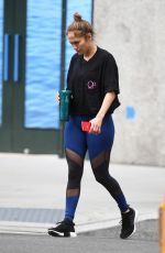 JENNIFER LOPEZ Arrives at a Gym in New York 08/08/2017