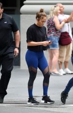 JENNIFER LOPEZ Arrives at a Gym in New York 08/08/2017