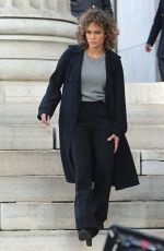 JENNIFER LOPEZ on the Set of Shades of Blue in New York 08/16/2017