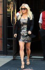 JESSICA SIMPSON Leaves Her Hotel in New York 08/09/2017