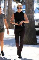JULIANNE HOUGH Out for Breakfast in Studio City 08/29/2017