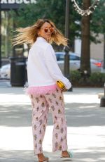 KAT GRAHAM Out for Lunch in Beverly Hills 08/29/2017