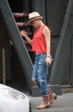 KATE HUDSON on the Set of Sister Movie in Los Angeles 08/02/2017