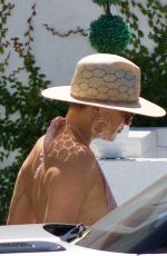 KATE HUDSON Out for a Spa Treatment in Brentwood 08/09/2017