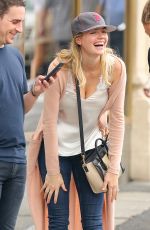 KATE UPTON Out for Lunch at Sarabeth