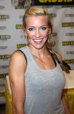 KATIE CASSIDY at Comic-con in Boston 08/13/2017