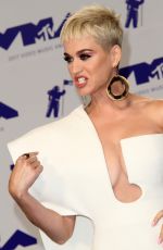 KATY PERRY at 2017 MTV Video Music Awards in Los Angeles 08/27/2017