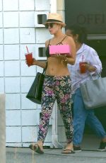 KATE HUDSON Leaves a Dance Studio in Los Angeles 08/06/2017