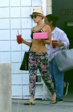 KATE HUDSON Leaves a Dance Studio in Los Angeles 08/06/2017