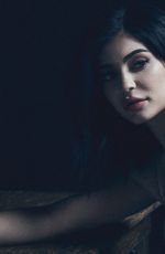 KENDALL, KYLIE and KRIS JENNER and KIM, KOURTNEY and KHLOE KARDASHIAN for Hollywood Reporter, August 2017