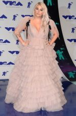 KESHA SEBERT at 2017 MTV Video Music Awards in Los Angeles 08/27/2017