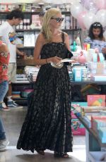 KIMBERLY STEWART Shopping in Studio City 08/21/2017