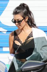 KOURTNEY KARDASHIAN Leaves Independence Studio in Woodland Hills 08/18/2017
