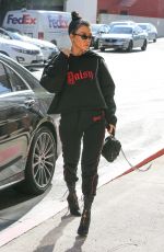 KOURTNEY KARDASHIAN Out and About in Calabasas 08/29/2017