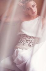 KRISTEN STEWART in Harper