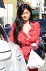 KYLIE JENNER Leaves Il Tramezzino Restaurant in Beverly Hills 08/14/2017