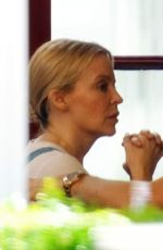 KYLIE MINOGUE Out for Lunch in London 08/11/2017