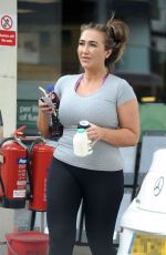 LAUREN GOODGER at a Gas Station in Essex 08/23/2017