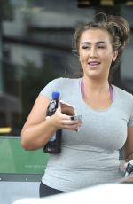 LAUREN GOODGER at a Gas Station in Essex 08/23/2017