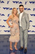 LEAH CALVERT at 2017 MTV Video Music Awards in Los Angeles 08/27/2017