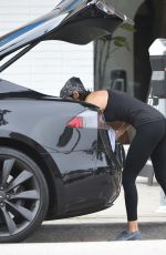 LISA RINNA Leaves Yoga Class in Los Angeles 08/23/2017