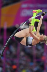 LISA RYZIH at Women’s Pole Vault Final at IAAF World Championships in London 08/06/2017