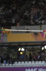 LISA RYZIH at Women’s Pole Vault Final at IAAF World Championships in London 08/06/2017