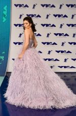 LORDE at 2017 MTV Video Music Awards in Los Angeles 08/27/2017