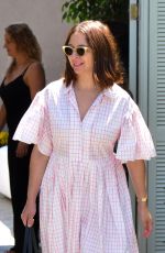 MAYA RUDOLPH at Instyle’s Day of Indulgence Party in Brentwood 08/13/2017