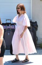 MAYA RUDOLPH at Instyle’s Day of Indulgence Party in Brentwood 08/13/2017