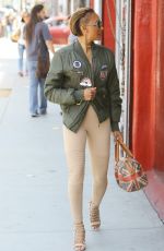 MELANIE BROWN Shopping at For the Stars Fashion House in West Hollywood 08/14/2017