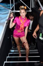 MILEY CYRUS at 2017 MTV Video Music Awards in Los Angeles 08/27/2017