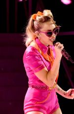 MILEY CYRUS at 2017 MTV Video Music Awards in Los Angeles 08/27/2017