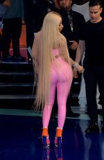 NICKI MINAJ at 2017 MTV Video Music Awards in Los Angeles 08/27/2017