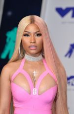 NICKI MINAJ at 2017 MTV Video Music Awards in Los Angeles 08/27/2017