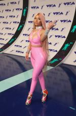 NICKI MINAJ at 2017 MTV Video Music Awards in Los Angeles 08/27/2017