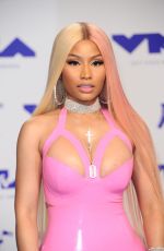 NICKI MINAJ at 2017 MTV Video Music Awards in Los Angeles 08/27/2017