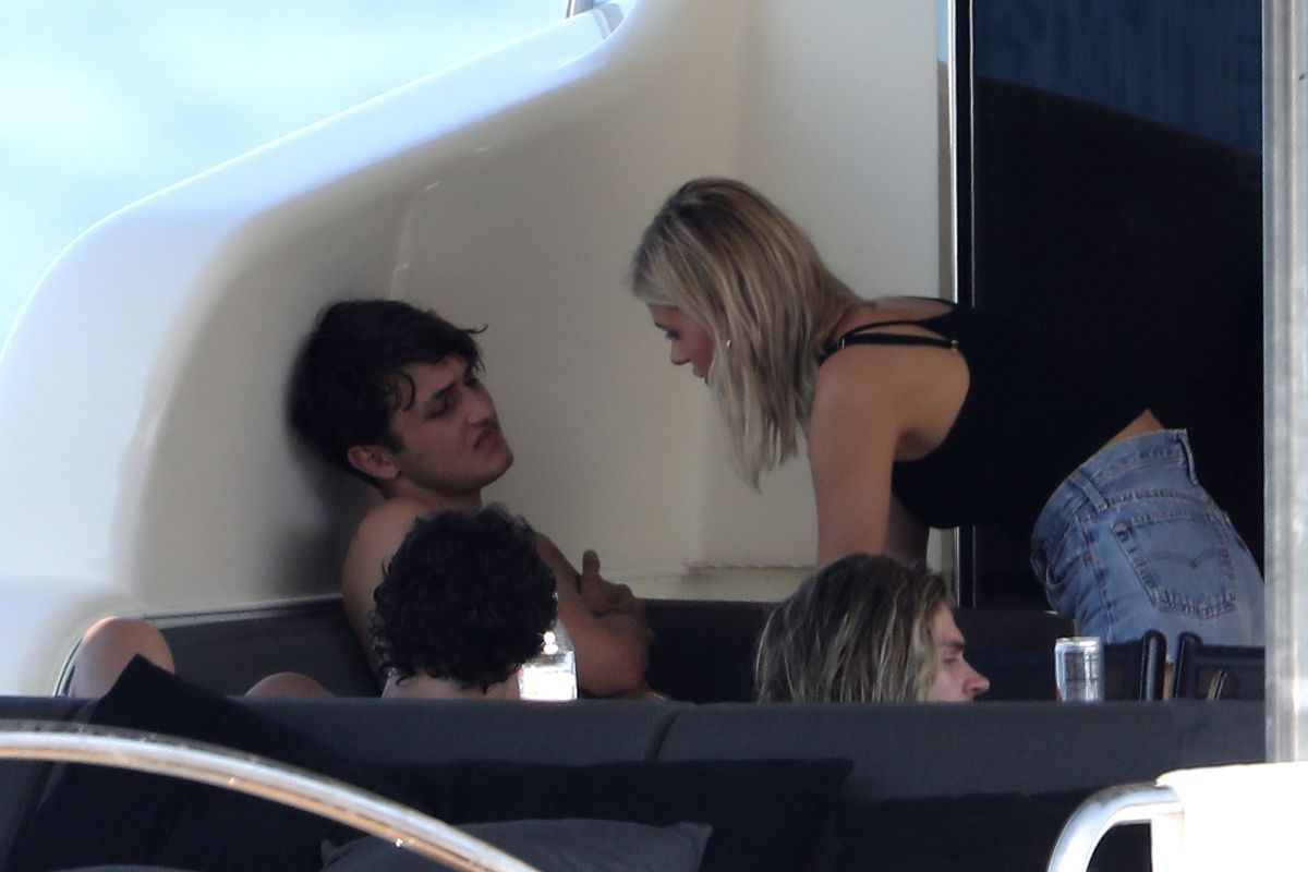 NICOLA PELTZ and Anwar Hadid at a Yacht in St. Tropez, 08/15/2017 NICOLA PELTZ and Anwar Hadid at a Yacht in St. Tropez, 08/15/2017