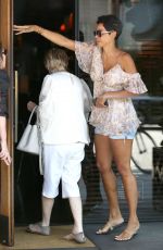 NICOLE MURPHY Out for Lunch in Beverly Hills 08/10/2017