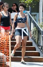 NICOLE MURPHY Out for Lunch in West Hollywood 08/23/2017