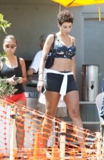 NICOLE MURPHY Out for Lunch in West Hollywood 08/23/2017