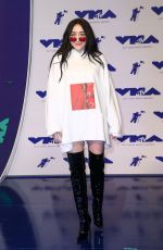 NOAH CYRUS at 2017 MTV Video Music Awards in Los Angeles 08/27/2017