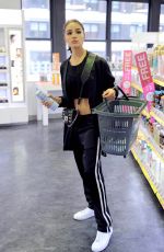 OLIVIA CULPO Shopping in New York 08/21/2017