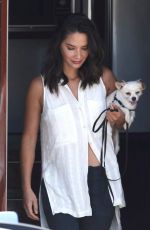 OLIVIA MUNN Takes Her Dogs for a Walk in Vancouver 08/18/2017