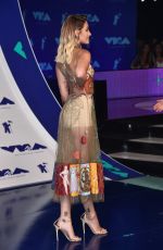 PARIS JACKSON at 2017 MTV Video Music Awards in Los Angeles 08/27/2017