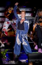 PINK Performs at V Festival at Hylands Park in Chelmsford 08/20/2017